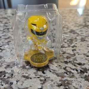 Power Rangers Unite Loot Crate 2017 Exclusice Yellow Figure